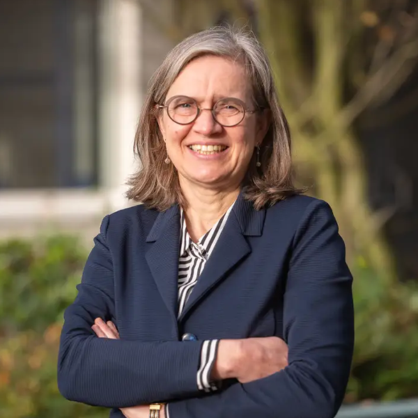 Bernadette Houdart